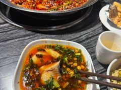 -老船舫·现做活鲜鱼馆(东郊记忆店)