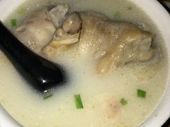 -雷祖芳老妈蹄花店