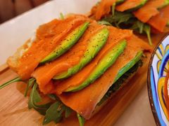 三文鱼牛油果-IL TEATRO 精品意大利餐厅