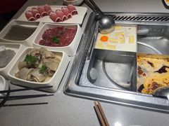 -海底捞火锅(高新万达广场店)