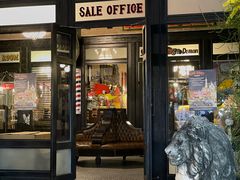 -席娜卡琳火车铁道夜市