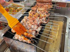 -喜悦小串丹东小黄牛海鲜烧烤大排档(民主广场店)