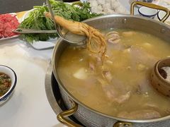 -朴小妹人参鸡汤火锅(长白山万达店)