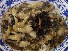 -明呈黄鱼面馆(斜土路店)