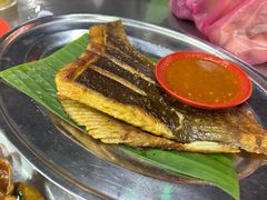 -黄亚华小食店(Jalan Alor)