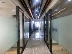 -啄木鸟美国留学(顺城东塔店)