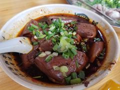 -杨三娘跷脚牛肉(羊子山西路店)