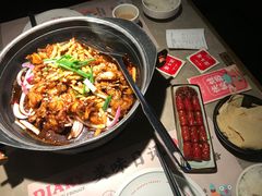 -蛙小侠·沸腾砂锅(西关新天地店)