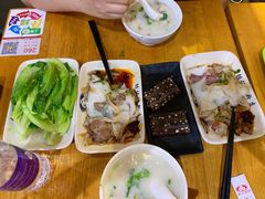 皮蛋瘦肉粥-荔银肠粉(广州天河华利路店)
