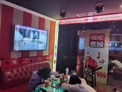 -唱吧麦颂KTV(松江五龙商业广场店)