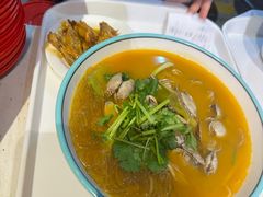 -何记花甲(海岸城旗舰店)