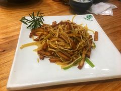 -塔哈尔·新疆盛宴(城西银泰店)