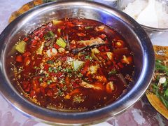 -韩妹鱼庄·泸定老字号(泸定店)