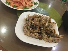 -顺峰渔港中国人的餐厅