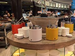 -宝利来国际大酒店-凤凰阁旋转餐厅