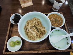 -蟹上黄·蟹黄面·江南糖水(人民广场店)