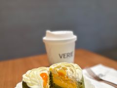 -VERIE BAKEHOUSE