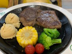 -豪约客牛排(百大奥莱店)