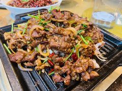 -山楂树融合菜餐厅