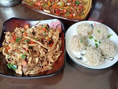 -朗妈私房菜(婺女州店)