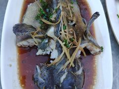 -四川小胡子海鲜(丁村万人海鲜广场店)