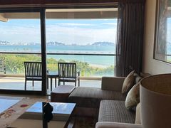 -三亚湾海居铂尔曼度假酒店