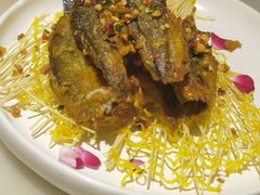 -佬麻雀·剁椒鱼头(京基KK One店)