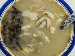 -明呈黄鱼面馆(斜土路店)
