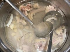 -芭缇沁园椰子鸡(中航紫金新天地店)