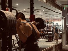 -银吉姆健身(恒隆馆)