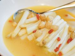 鸡汁蒲菜-扬州香格里拉·香宫中餐厅