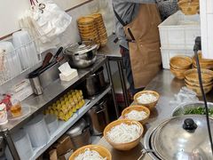 -正宗李家土鸡米线店
