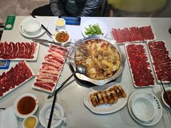 -老王全牛宴·鲜牛肉牛杂火锅(总店)