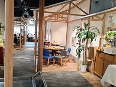 -渝信川菜 · 川味家常菜(财富购物中心店)