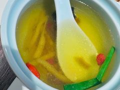 -裕兴记•蟹黄面馆(人民广场店)