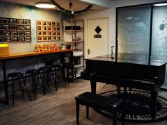 -梅纳·钢琴声乐架子鼓Mena Music(双井店)