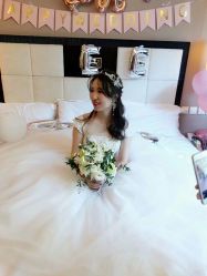 点击看大图 -艾米丽婚纱礼服