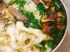 -花溪王记牛肉粉(四季花溪商场店)