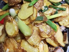 铁板土豆-嘎嘎鸭脑壳江湖菜(五里店)
