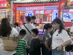 -刘姐啤酒鱼民族演艺餐厅(西街总店)