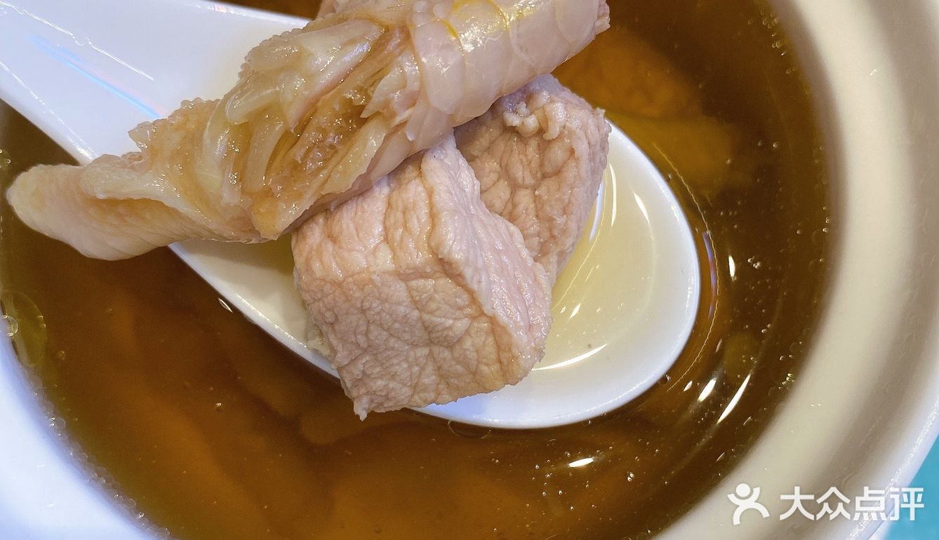一口鸡肉三口饭鸡小煖美食