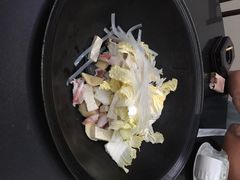 铁锅炖活鱼-铁锅炖活鱼