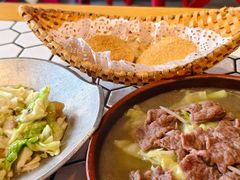 -有家川菜(宝山万达店)