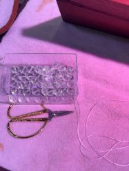 -灵彩珠宝(朗香街店)