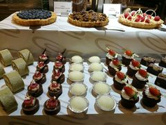 -喜来登酒店-盛宴标帜餐厅