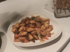 -耶里夏丽·新疆菜·28年喀什老馆(田林东路店)