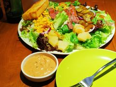 -JINNS锦时 steak&pizza(浸信会礼拜堂旧址店)