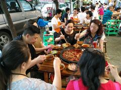 -黄潇洒老火锅(九眼桥宏济巷店)