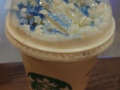 -星巴克(上海虹桥新天地二店)
