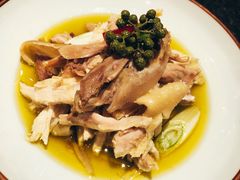 藤椒鸡-丝路金桃·新疆菜(徐汇店)